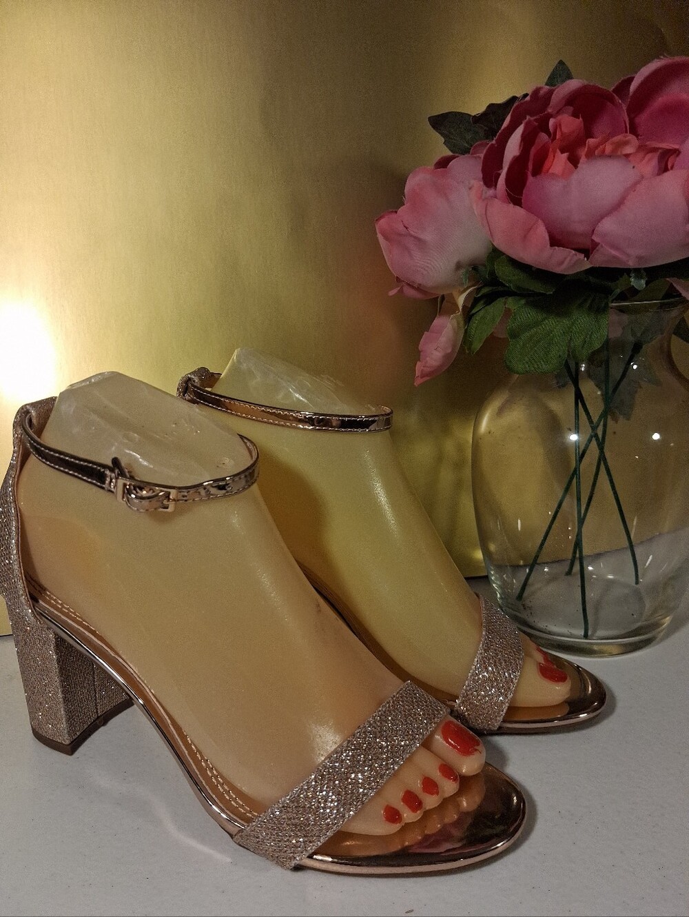 Shoe Land Women's Shoes Gold Glitter Open Toe Block Heel Sandals Size 6.5 36.5